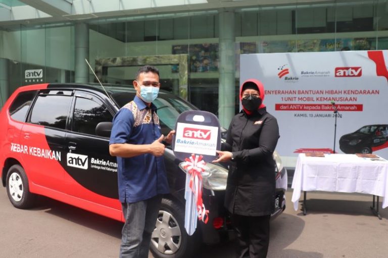 Bakrie Amanah Terima Hibah Satu Unit Avanza dari Antv