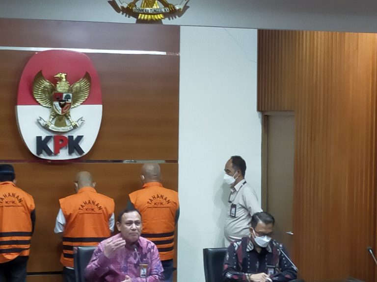 Sesumbar Firli, Kasus Korupsi Rahmat Effendi Dkk Modus Klasik