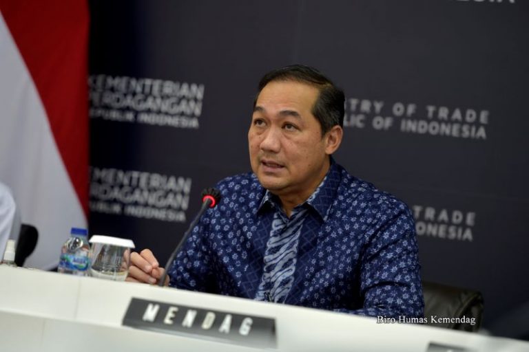 DPR akan Panggil Mendag Lutfi Soal Migor, Pekan Depan