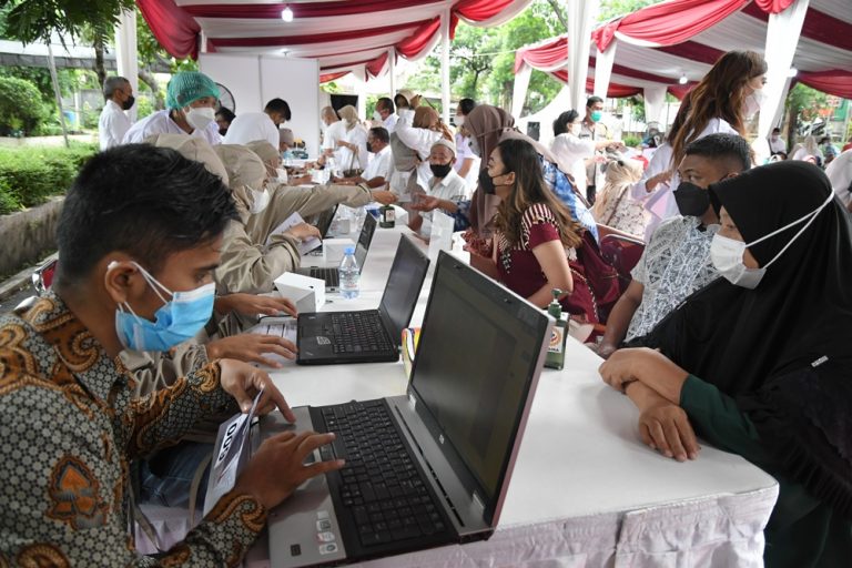 Wujudkan Indonesia Sehat, Sayap Partai Gerindra Gelar Vaksinasi Booster