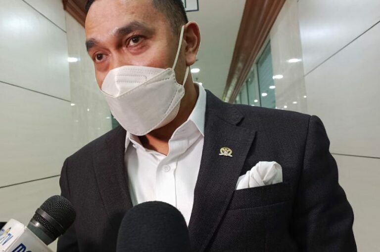 Ahmad Sahroni Dilaporkan ke KPK, Kuasa Hukum: Laporannya Salah Alamat Itu