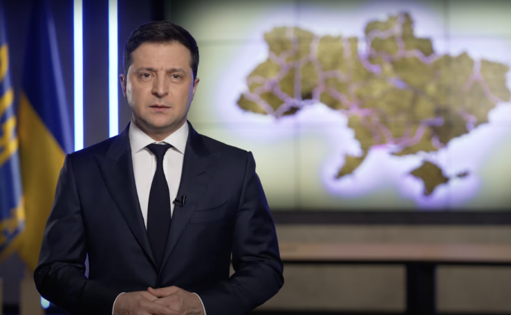 Ukraina Mencekam, Zelensky Minta Damai dan Imbau Warganya Tetap Tenang