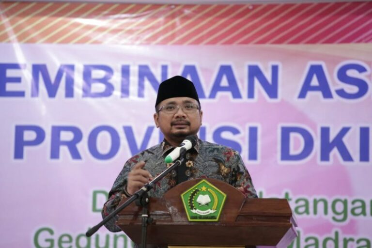 Menag: Jika Pahlawan Mengorbankan Jiwa dan Raga, Kita Korbankan Waktu dan Pikiran