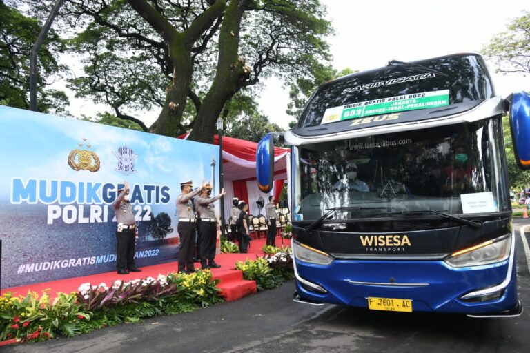 Gagal Mudik di Hari Pertama, Seorang Ibu Berangkat di Hari Kedua