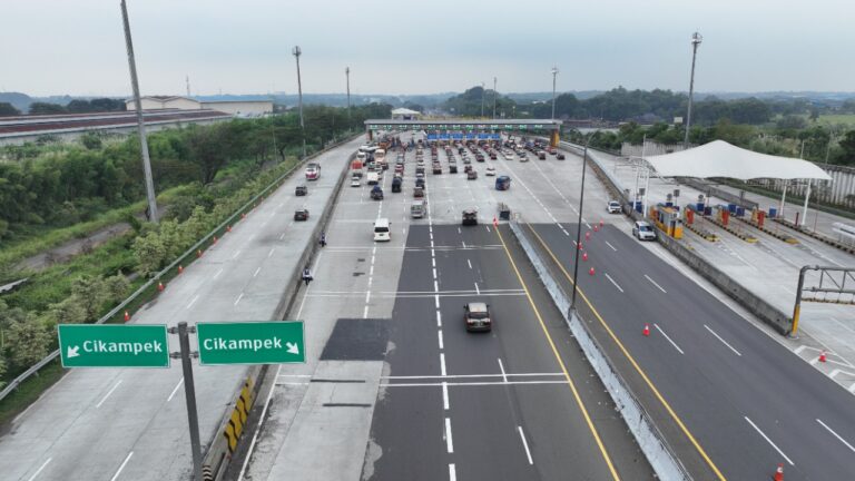 Puncak Arus Mudik, Contraflow Diterapkan di KM 70 GT Cikampek