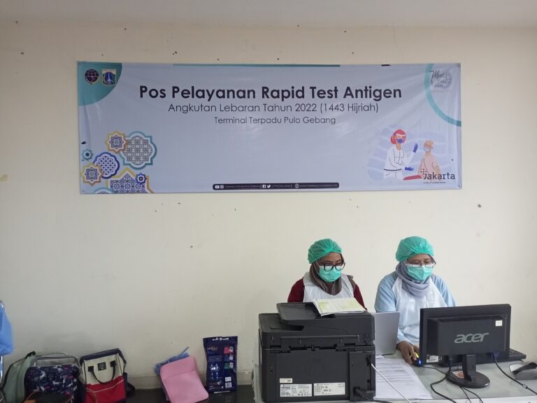 Layanan Rapid Test Antigen di Terminal Pulogebang Gratis