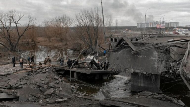 Kembali Gempur Ukraina, Rusia Kirim Serangan Rudal Paling Dahsyat