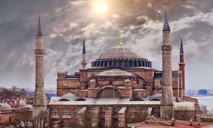 Setelah 88 Tahun, Masjid Hagia Sophia Turki Kembali Gelar Tarawih