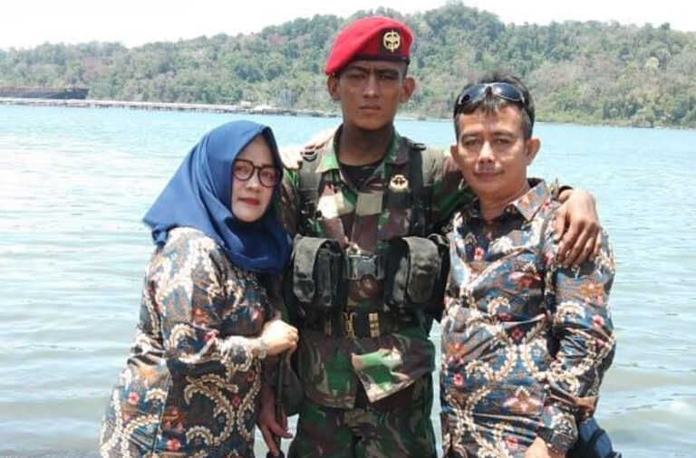 Salam Haru Camat “Susah” Kepada Semua Pimpinan TNI