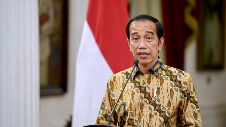 Jokowi Minta Kementerian Buka Ruang Diskusi Bahas Isu Krusial RUU KUHP