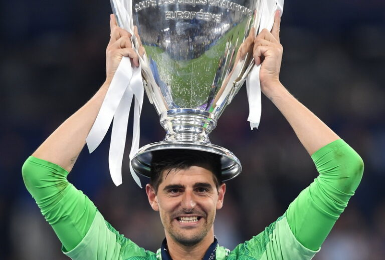 Tampil Ciamik, Thibaut Courtois Pemain Terbaik