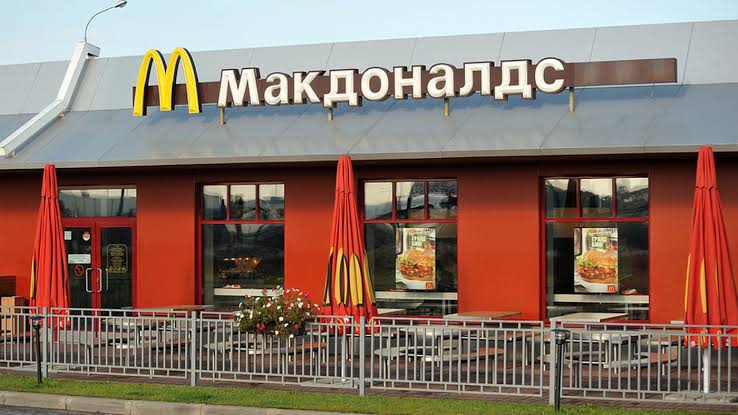 Buntut Invasi ke Ukraina, McDonald’s di Rusia Tutup Permanen