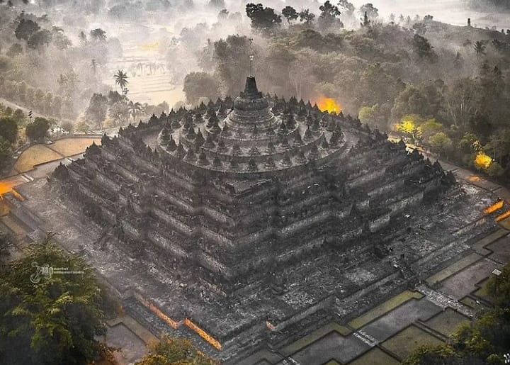 Wacana Naik Stupa Borobudur Rp750.000 Tuai Polemik