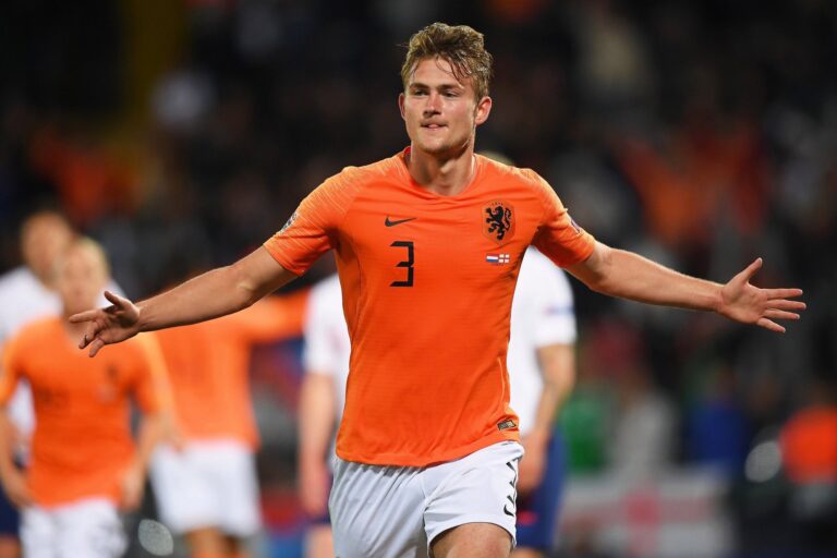 Chelsea Bidik Matthijs de Ligt untuk Perkuat Lini Belakang