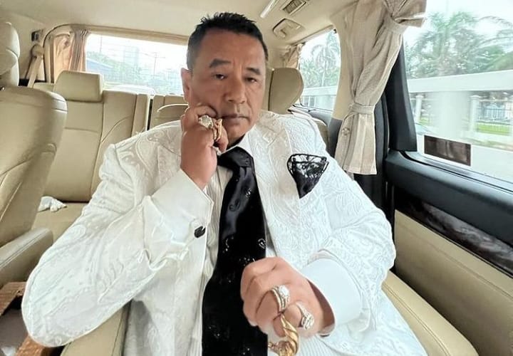 Bela Teddy Minahasa, Hotman Paris Dianggap Menjilat Ludahnya Sendiri