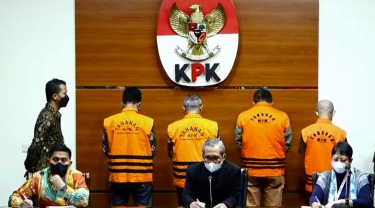 OTT KPK: Eks Wali Kota Yogyakarta Ditetapkan sebagai Tersangka