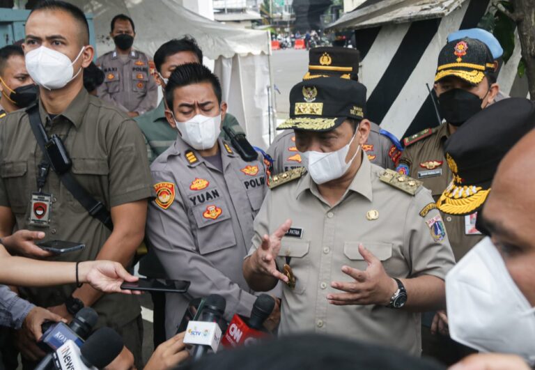 Tembok Roboh Tewaskan Siswa, Begini Pesan Wagub DKI Jakarta untuk Orang Tua