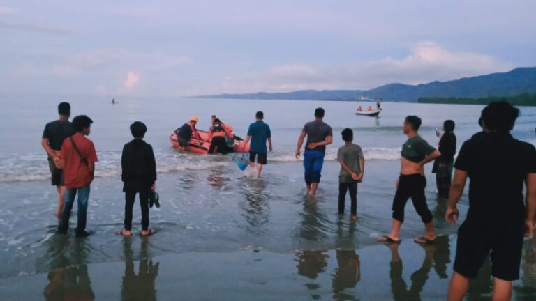 Anak yang Terseret Gelombang di Pantai Batu Gong Ditemukan Meninggal