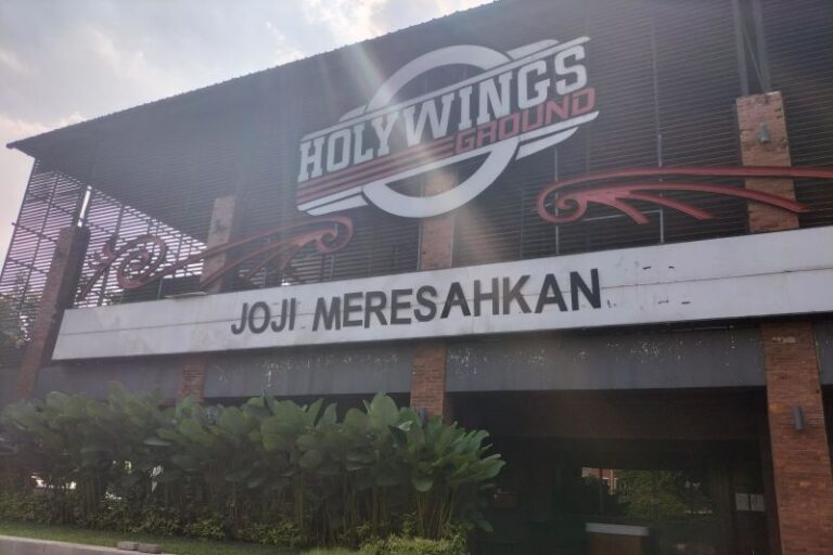 Pemkot Jakbar Pantau dan Awasi Holywings agar Tak Lagi Beroperasi