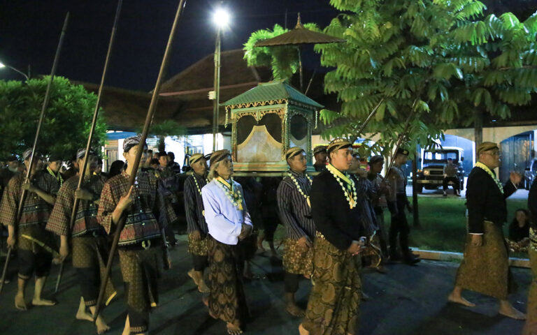 Malam Ini, Pura Mangkunegaran Surakarta Gelar Kirab Pusaka