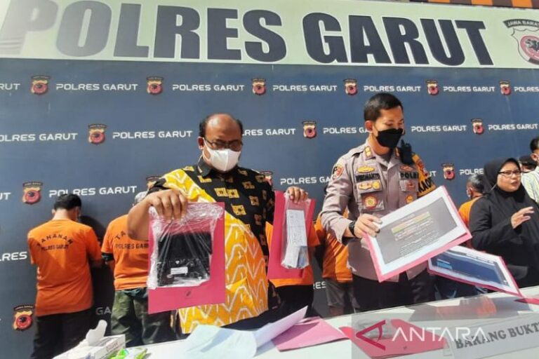 Sebanyak 7 Tersangka Judi Online Diringkus Polres Garut