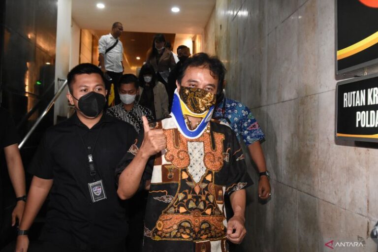 Hari ini Roy Suryo Jalani Sidang Perdana Kasus Penistaan Agama