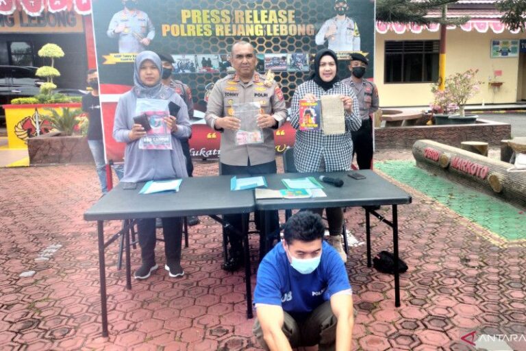 Polisi Ringkus Seorang Petani Kopi Jual Togel Online di Rejang Lebong