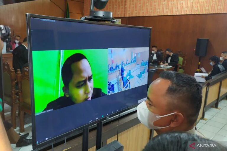 Sidang Penipuan Investasi Doni Salmanan digelar Secara Daring di Bandung