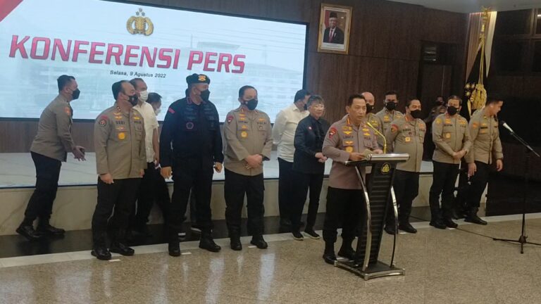 Tewasnya Brigadir J, Kapolri Tegaskan Tidak Ditemukan Bukti Adanya Baku Tembak