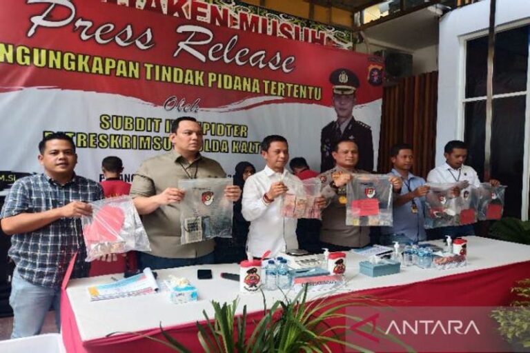 Sebanyak Lima Orang Penambang Emas Ilegal Diciduk Ditreskrimsus Polda Kalteng