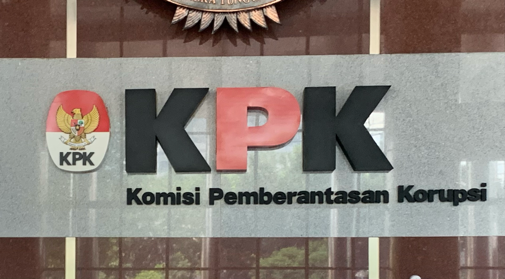 Usai Dijemput Paksa KPK, Bupati Mimika Diamankan di Mapolda Papua