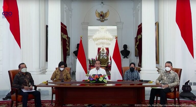 Jokowi: Naikkan Harga BBM Keputusan yang Sulit