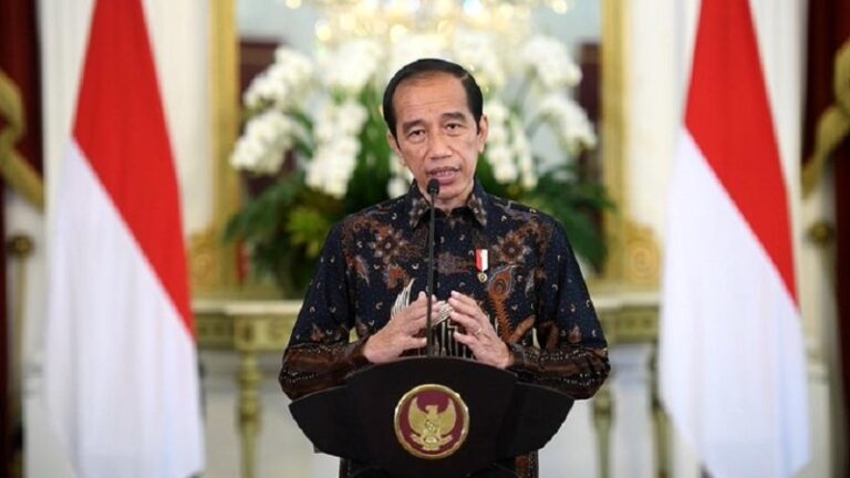 Pesan Jokowi ke Jajaran Menterinya, Hati-hati Membuat Kebijakan