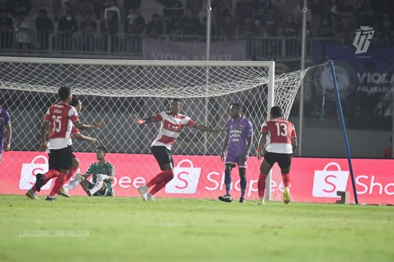 Liga 1: Kalahkan Persita, Madura Kembali ke Puncak