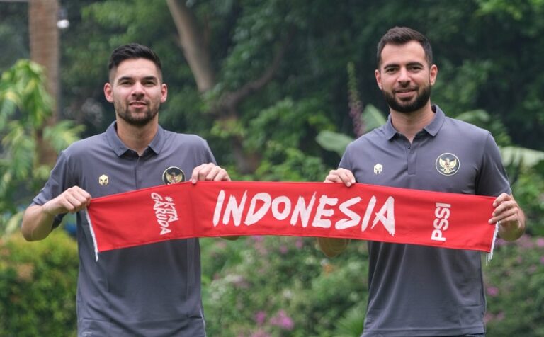 Jordy Amat dan Sandy Walsh Kian Dekat Bela Timnas