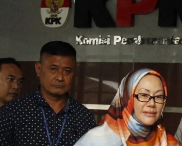 Hari Ini, Ratu Atut Dipastikan Bebas Bersyarat