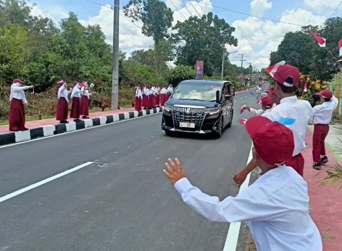 Ratusan Murid SD Sambut Delegasi DWG G20 di Belitung