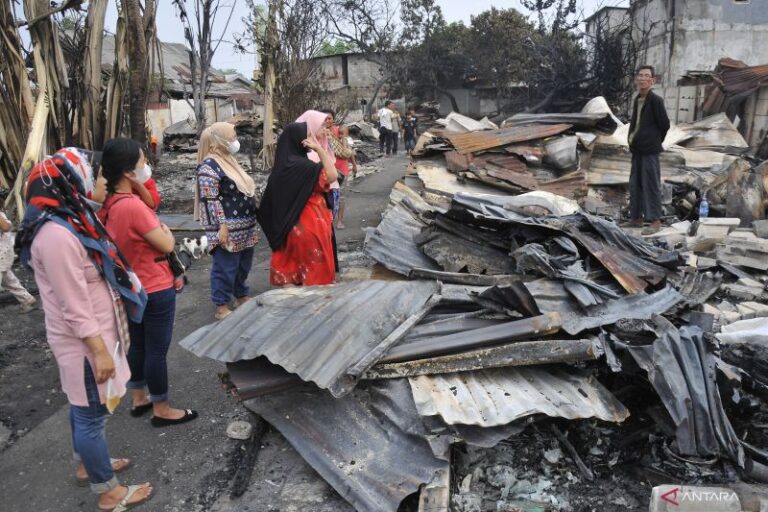 Korban Kebakaran Cakung Dievakuasi ke Rusunawa Terdekat