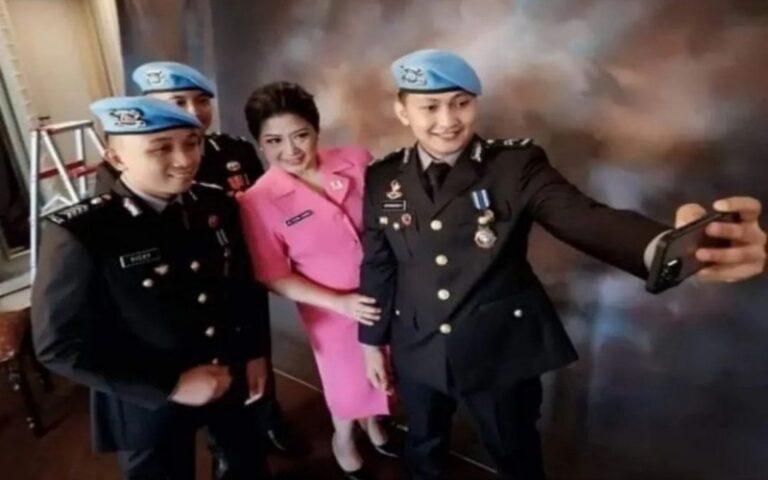 Putri Candrawathi Akui Buat Rekening Atas Nama Bripka RR dan Brigadir J