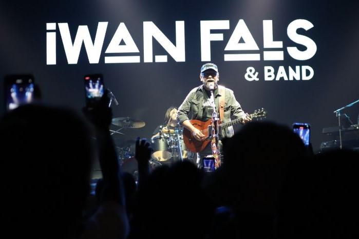 Iwan Fals Sebut Fufufafa Merajalela, Warganet: Buat Lagu Dong Om