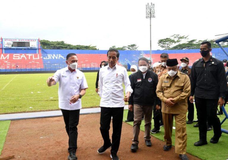 Presiden Jokowi ikut Jalan Sehat Bersama Warga Solo