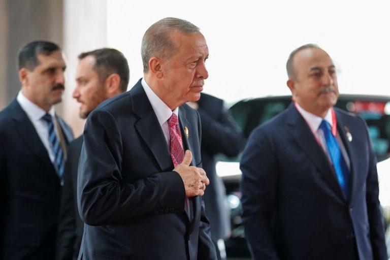 Pasang Badan, Erdogan Tegaskan Rusia Tak Ada Kaitannya dengan Rudal Polandia