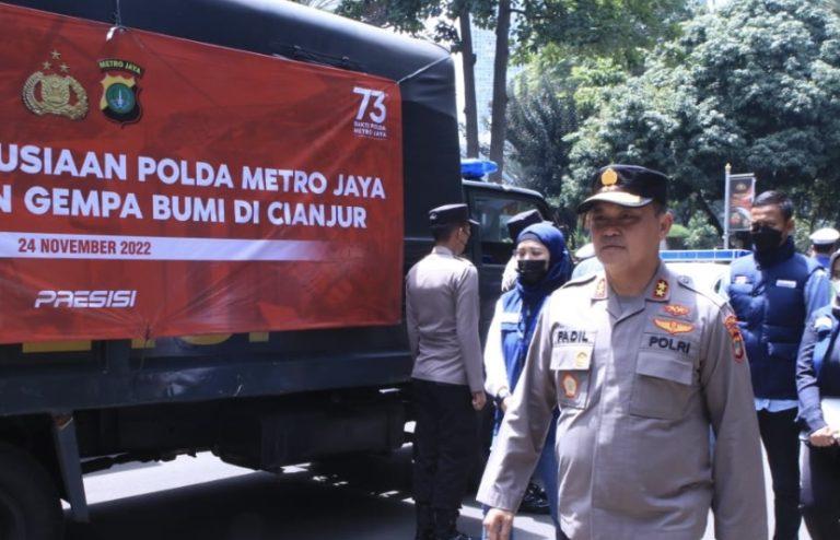 Polda Metro Kirim 48 Unit Truk Berisi Bantuan untuk Korban Gempa Cianjur