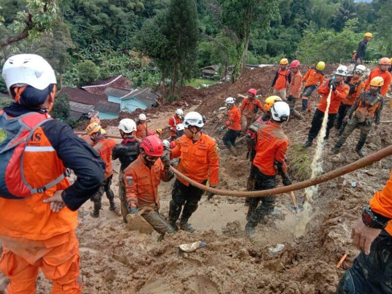 Hari Kelima Operasi Pencarian Korban Gempa Cianjur, Basarnas Fokus di Tiga Lokasi Ini