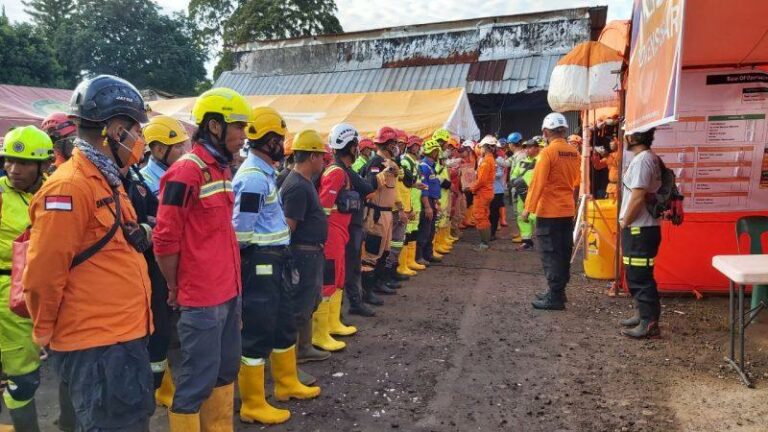 Tim SAR Gabungan Lanjutkan Pencarian Korban Gempa Cianjur