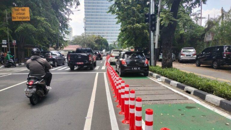 Pj Gubernur DKI Diminta Audit Keberadaan Parkir Liar di Jakarta