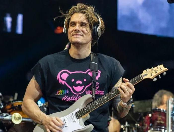 Lagunya Meledak, John Mayer Berterima Kasih ke Fans di Indonesia