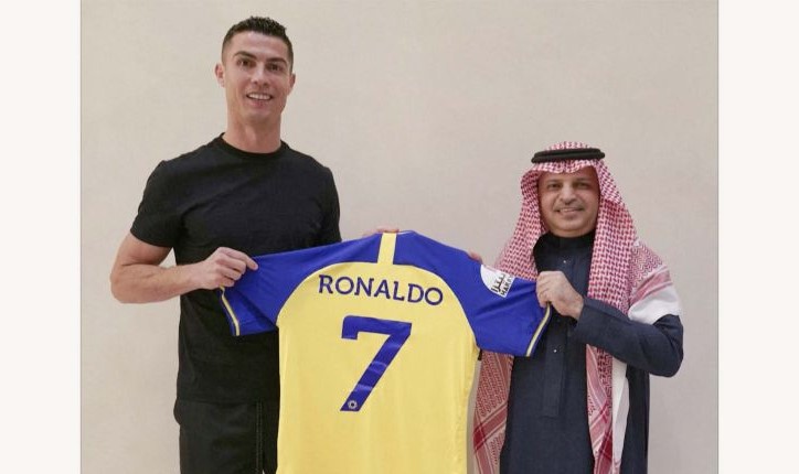 Resmi, Al Nassr Umumkan Kedatangan Cristiano Ronaldo