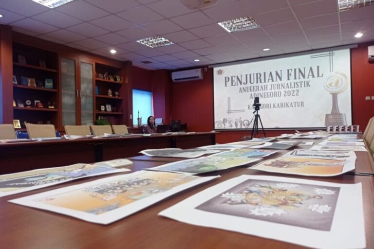 Juri Anugerah Jurnalistik Adinegoro Terus Lakukan Penilaian Terhadap 724 Karya yang Masuk