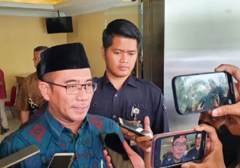 Ketua KPU Bantah Tudingan Mahfud MD Campur Tangan Loloskan Partai Tertentu